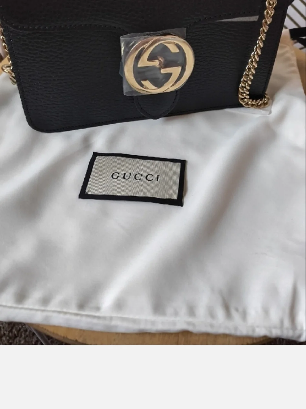 Gucci Black Pebbled Leather Shoulder Bag with Gold Chain
